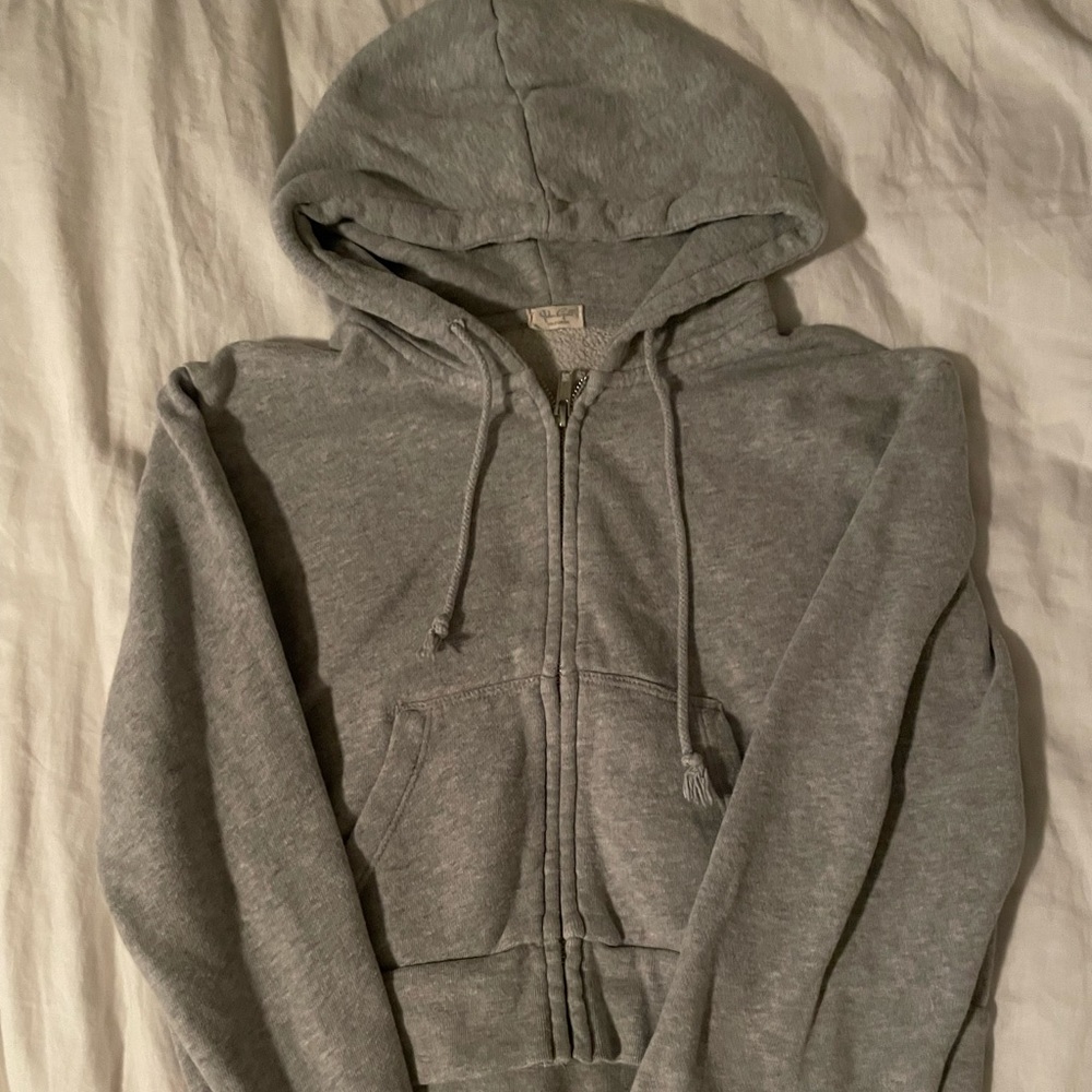 Brandy Melville cropped zip